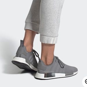 Adidas Women’s NMD_R1 Shoes Size 8
